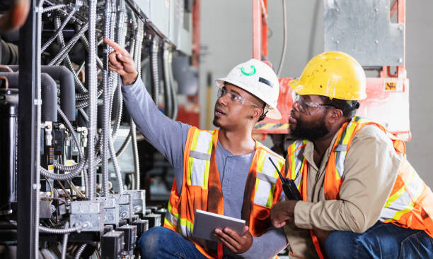 Best Affordable Emergency Electrician  in Lemay, MO